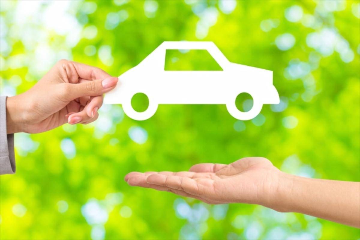 京都での自動車登録の手続き方法！依頼すべき場面と役割の違いも明確に